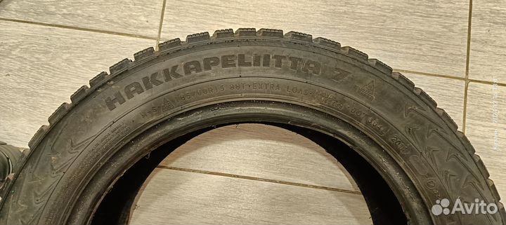 Nokian Tyres Hakkapeliitta 7 185/60 R15 88T