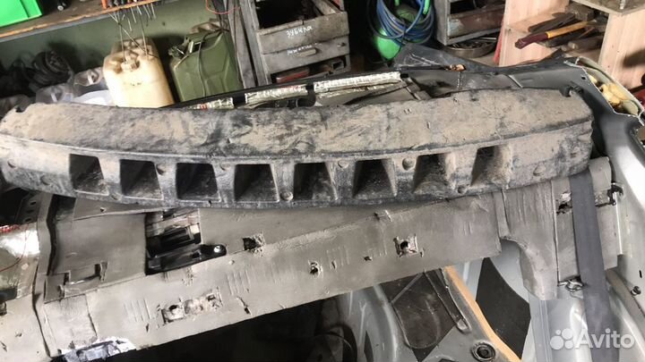 Наполнитель заднего бампера для VW Polo (Sed RUS)