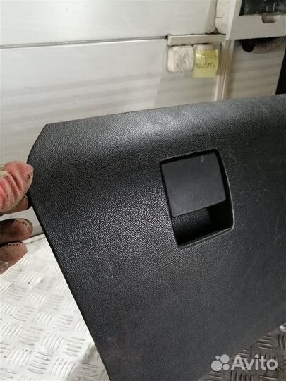 Бардачок Opel Astra H L69 Z16XER 2008