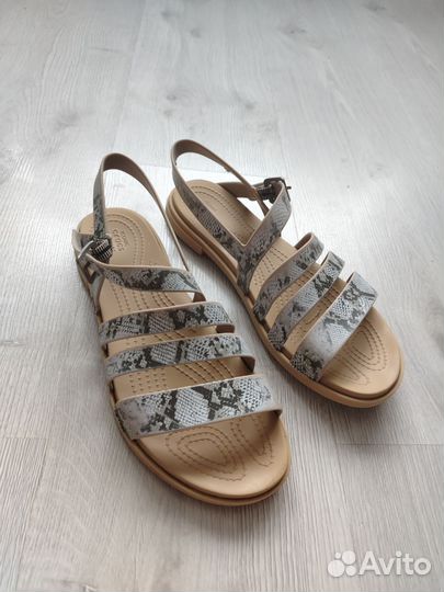Сандалии Crocs c9