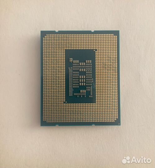 Intel core i3 12100f