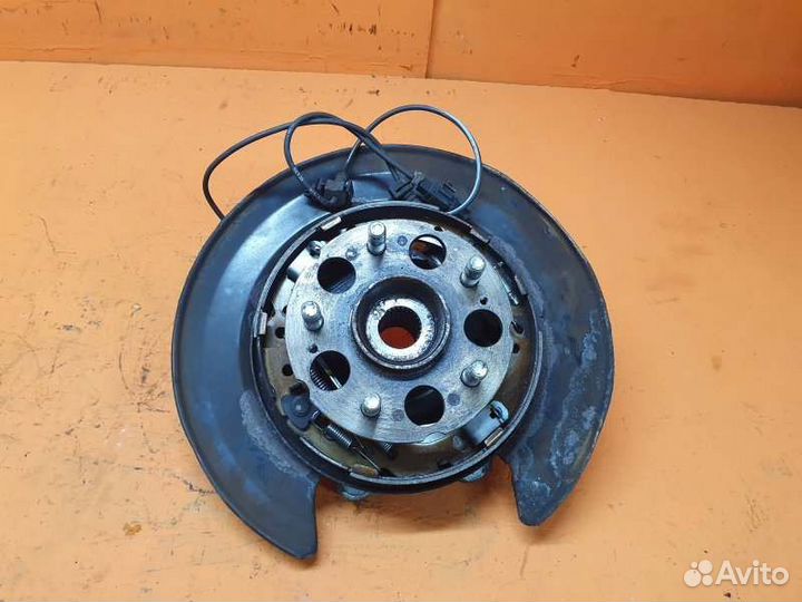 Кулак поворотный задний правый Acura Rdx TB1 2.3