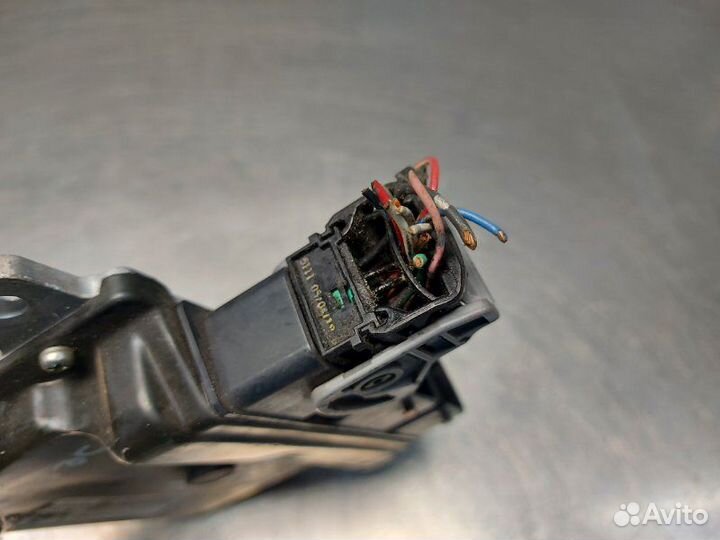 Блок управления двигателем Nissan Serena NC25