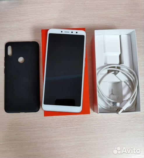 Xiaomi Redmi S2, 4/64 ГБ