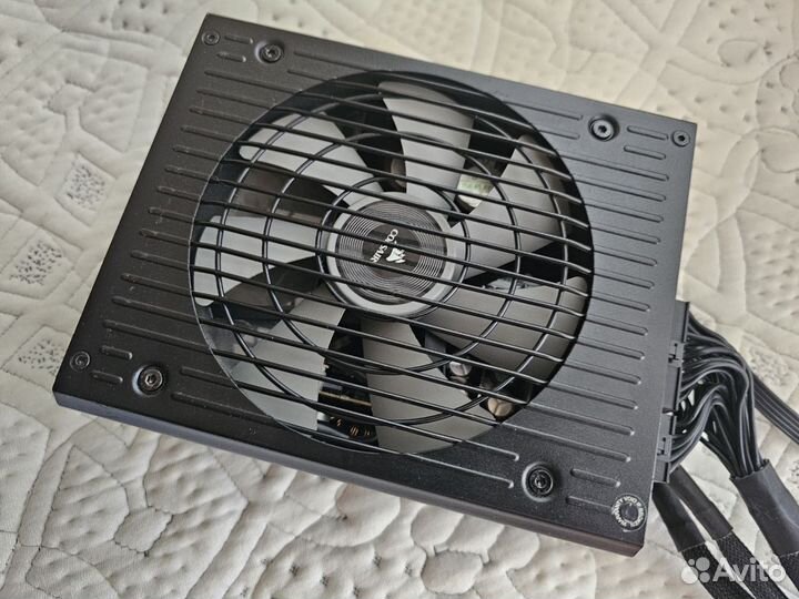 Блок питания Corsair HX850 80 plus platinum (EU)