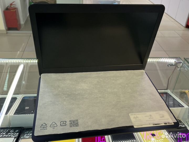 Новый ноутбук asus E402Y 64гб