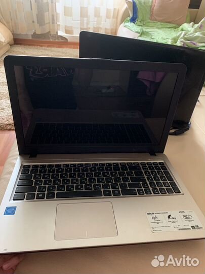 Ноутбук asus x540s memory 2GB, HDD 500GB