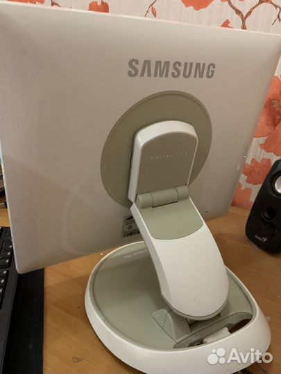 Монитор Samsung syncmaster 760BF