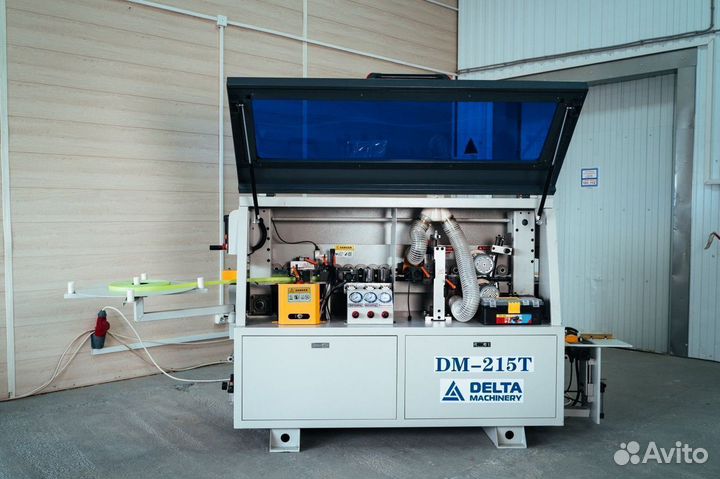 Кромкооблицовочный станок deltamachinery DM-215T