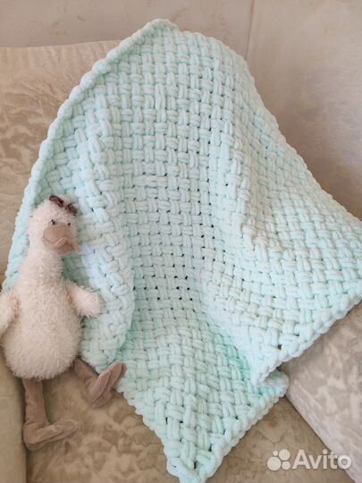 Вяжу пледы для новорождённых