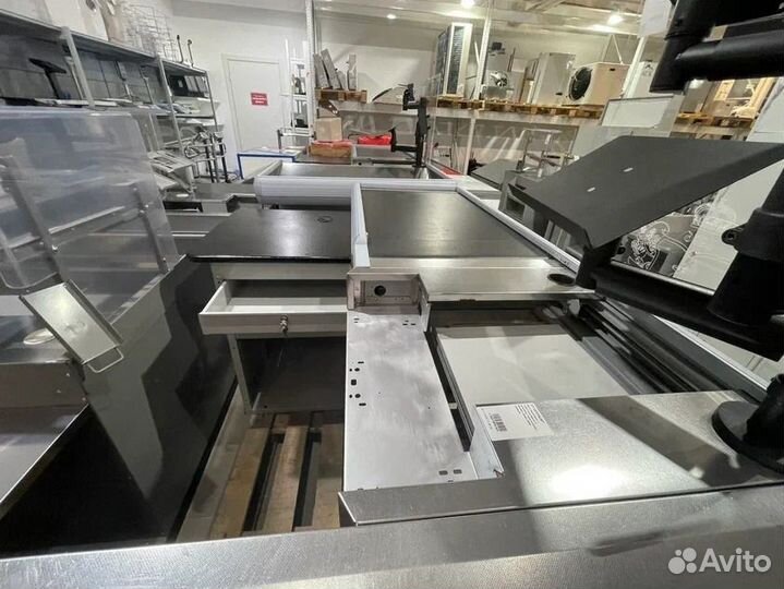 Кассовый бокс с транспортером и широким накопителе
