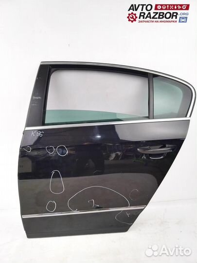 Дверь задняя левая VW Passat (B6) 2005-2010