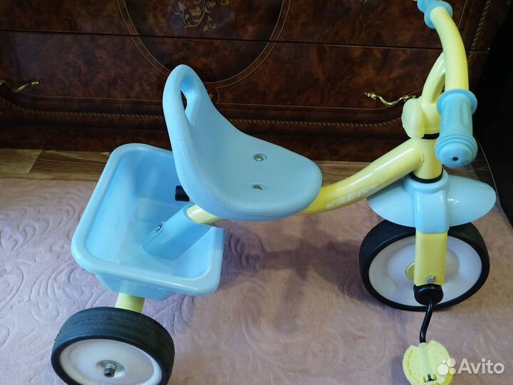 Детский трехколесный велосипед