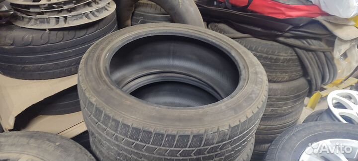 Dunlop Winter Maxx WM02 235/45 R18