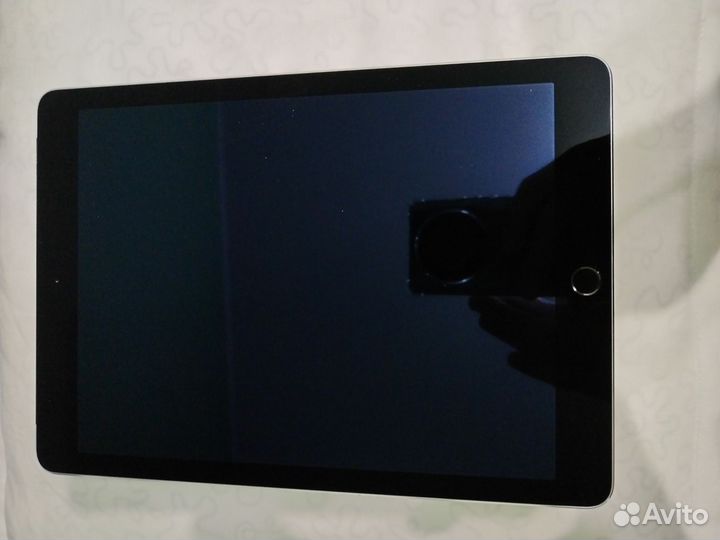 Apple iPad Air 2 Wi-Fi + Cellular