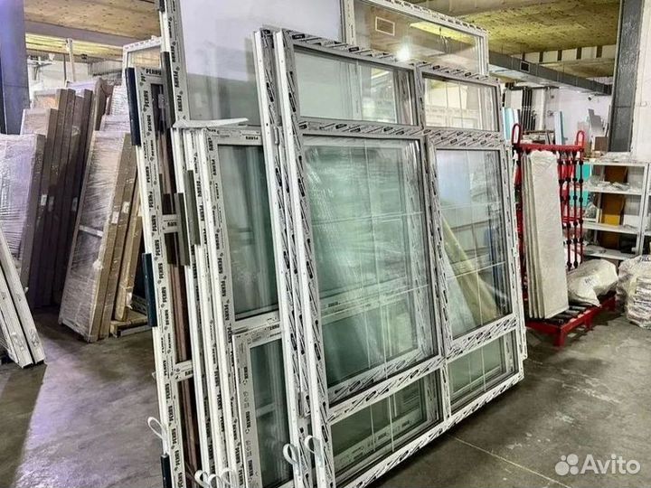 Пластиковые окна / остекление балконов и лоджий