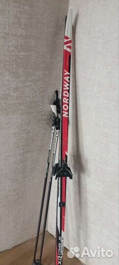 Беговые лыжи