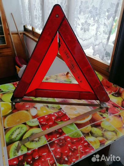 Знак аварийной остановки