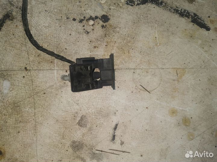 Форсунка омывателя BMW X1 E 84