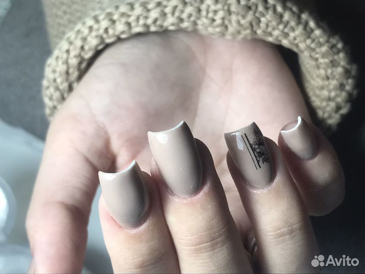 Наращивание ногтей