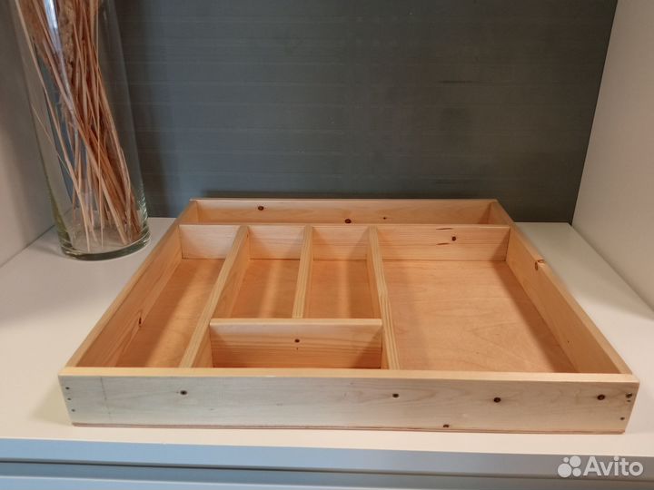 Лоток для столовых приборов