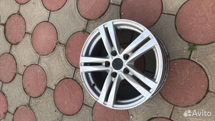 Литые диски на лексус r16