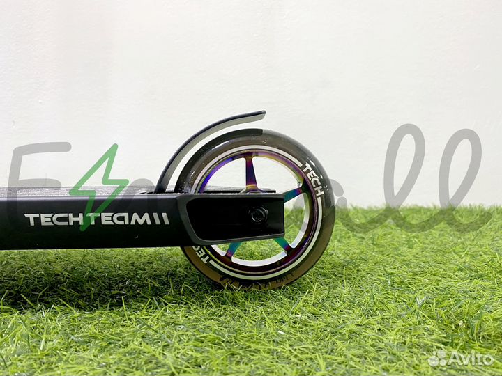 Трюковой самокат