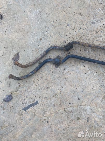 Стабилизатор передний Toyota corona st190