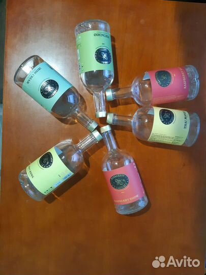 Бутылка стеклянная