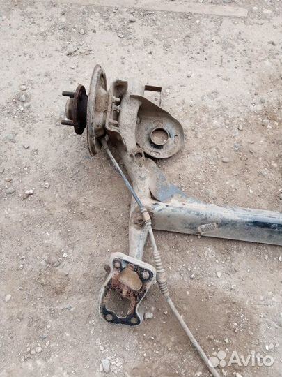 Балка подвески задняя Chevrolet Aveo T250 F14D4