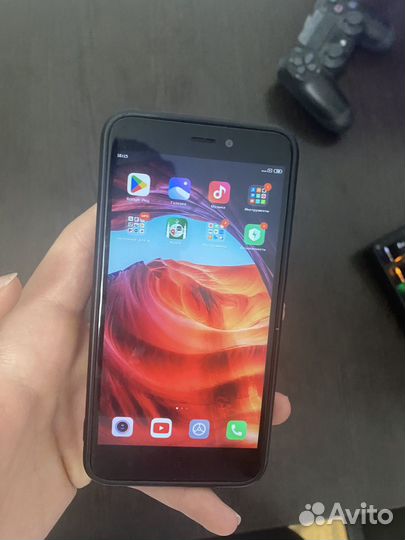 Xiaomi Redmi 4X, 3/32 ГБ