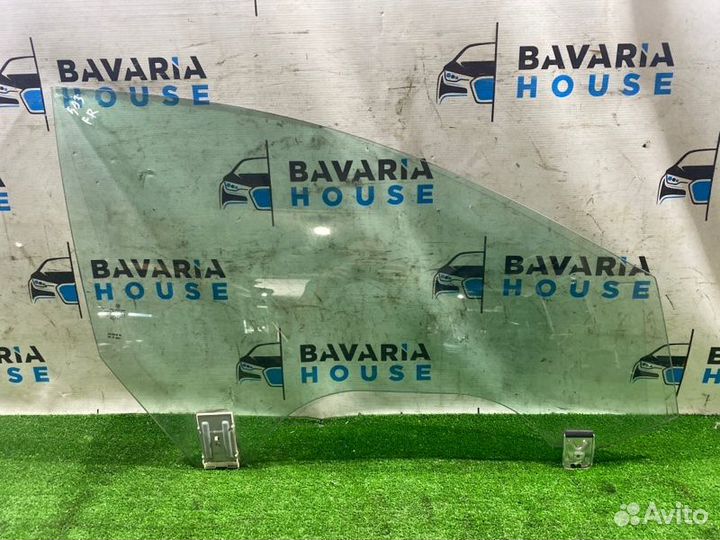 Стекло двери передней правой Volkswagen Passat Cc