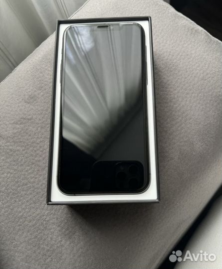 iPhone 11 Pro, 256 ГБ