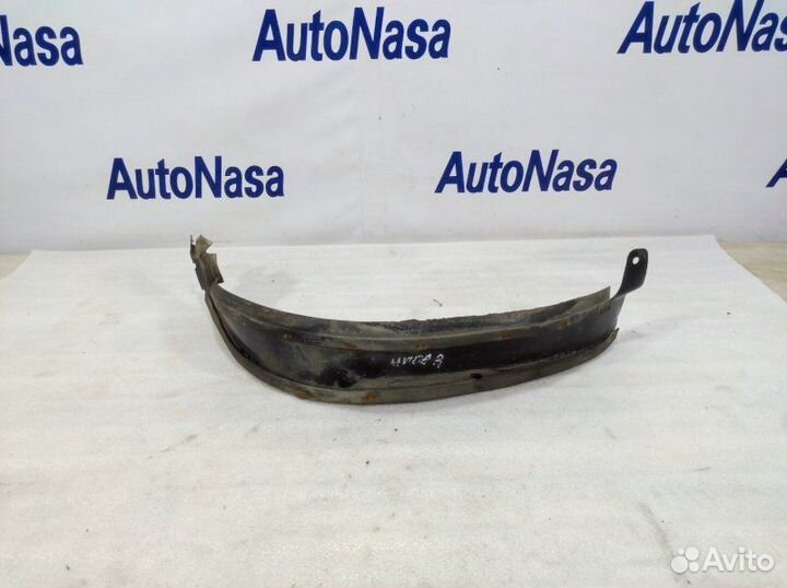 Подкрылок передний правый Chevrolet Niva 2002-2020