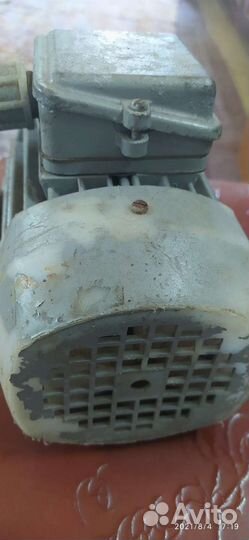 Электродвигатель