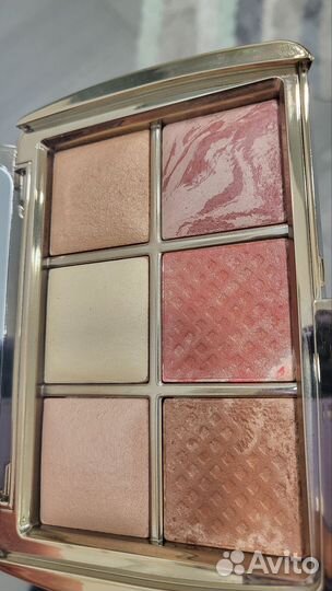 Палетка Hourglass Ambient