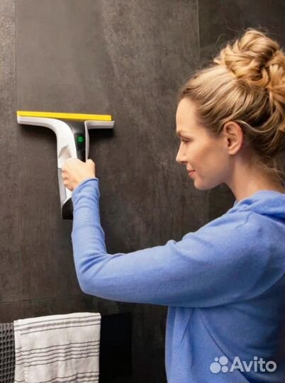 Стеклоочиститель Karcher WV 4-4 Plus (1.633-540.0)