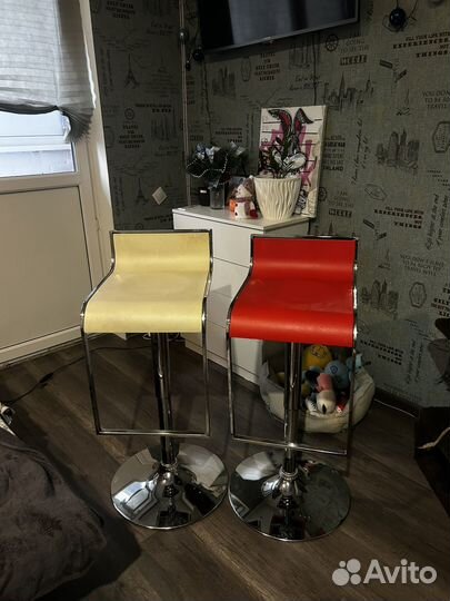 Барные стулья