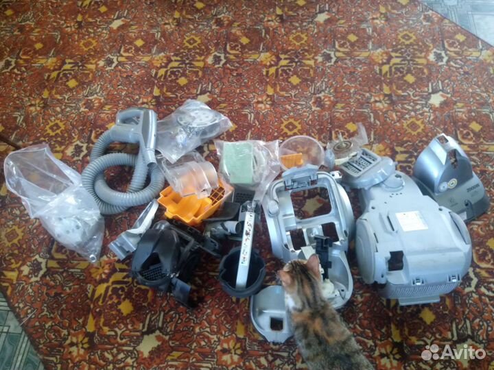 Пылесос LG vk8820huv