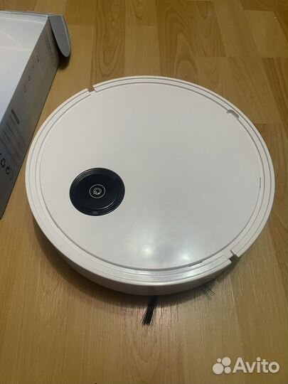 Робот пылесос