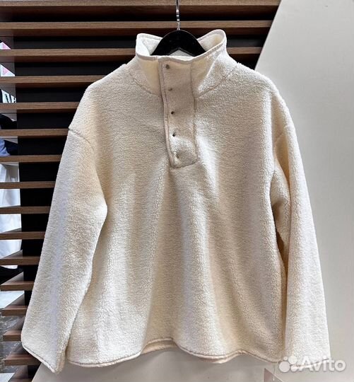 Плюшевый женский анорак с воротом на клепках