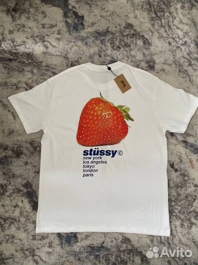 Футболка Stussy Strawberry