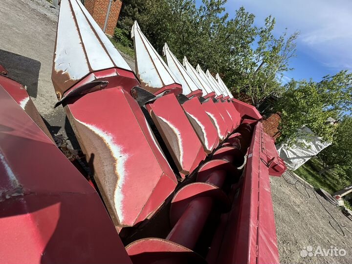 Жатка кукурузная argus