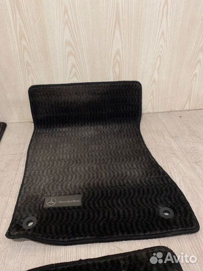 Коврик салона Mercedes Benz E250 W211 M272.922