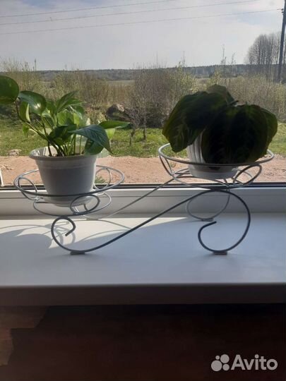 Подставки для цветов