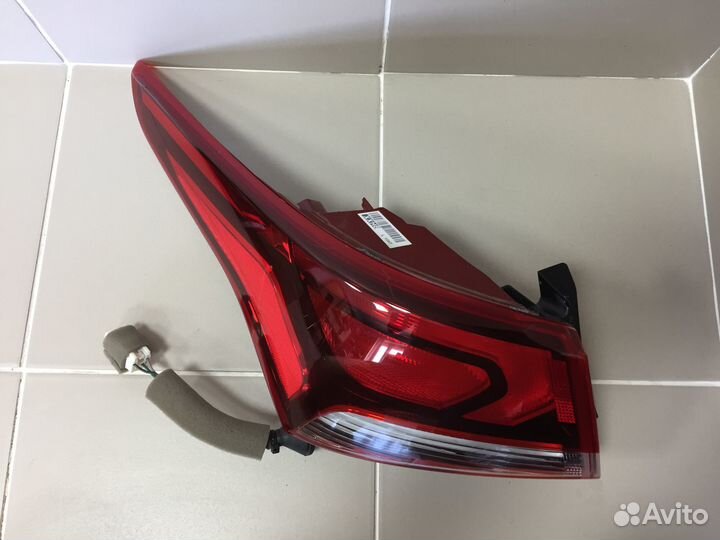 Фонарь задний левый оригинал Hyundai Solaris 2017