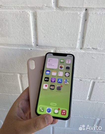 iPhone Xs, 64 ГБ