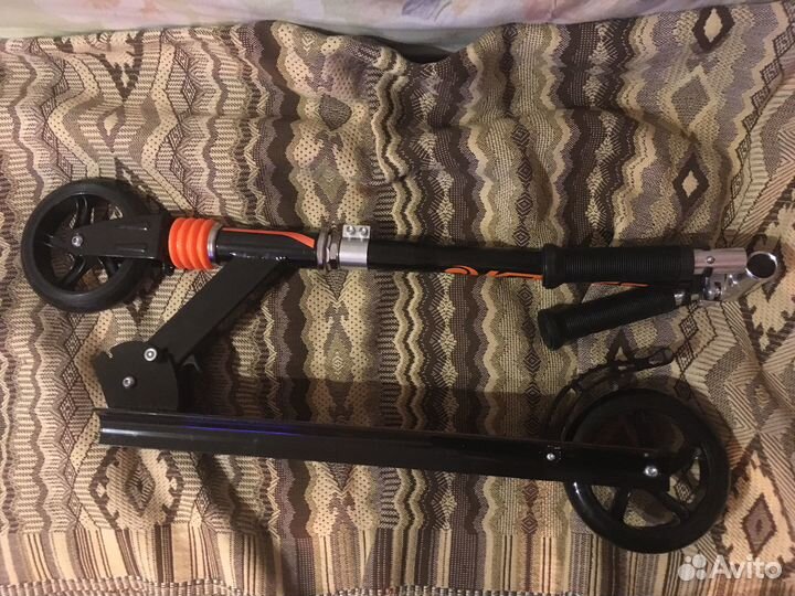 Самокат детский двухколесный новый