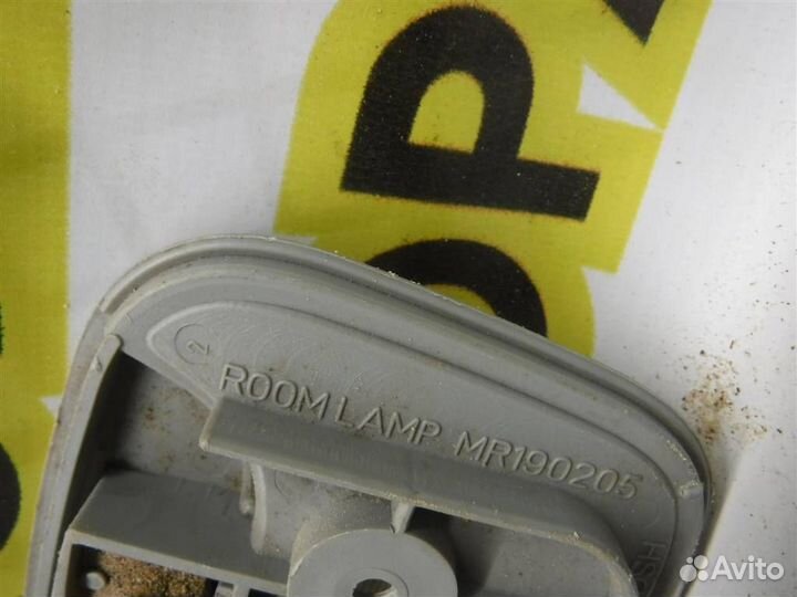 Плафон салонный Mitsubishi Outlander XL (CW) 2006