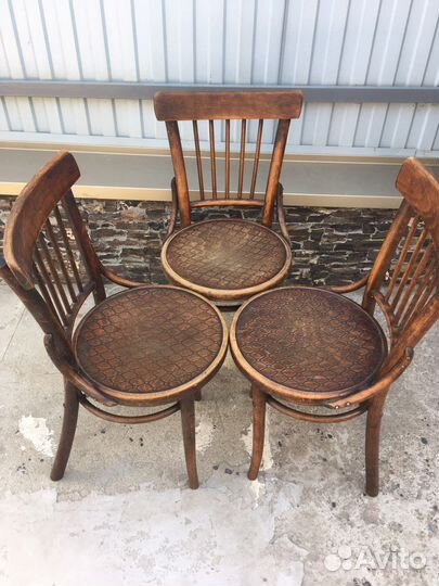 Старинные венские стулья